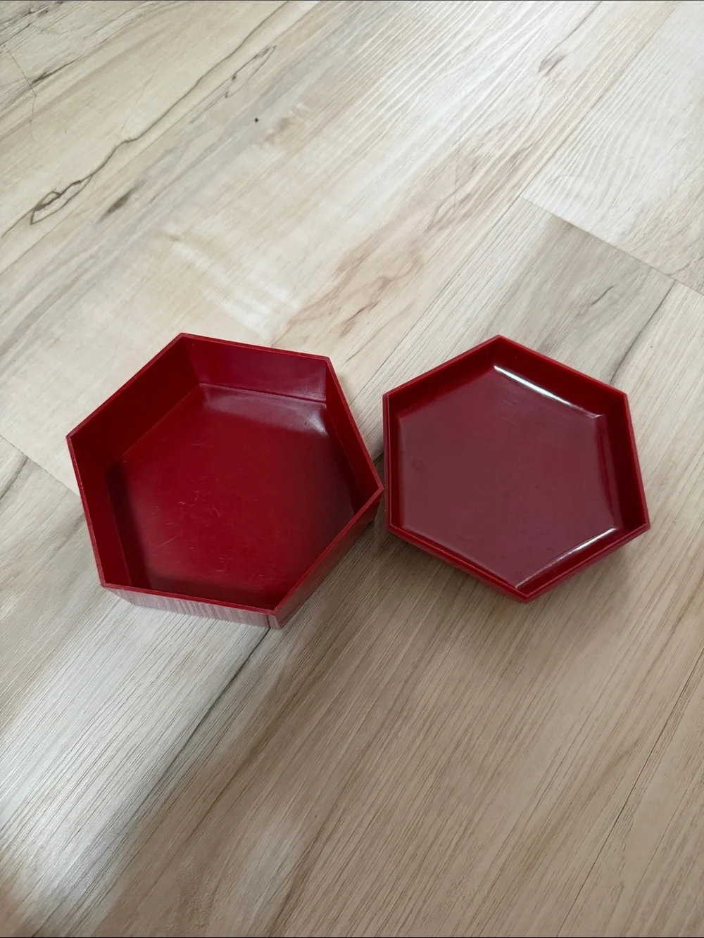 Vintage Hong Kong Red Lacquer Trinket Floral Jewelry Box Mid Century Vanity